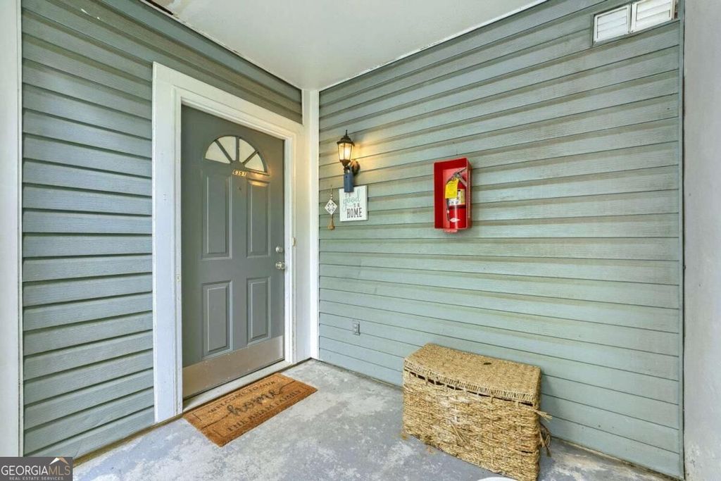 6351 Wedgeview Court, Tucker, GA 30084 — photo 2