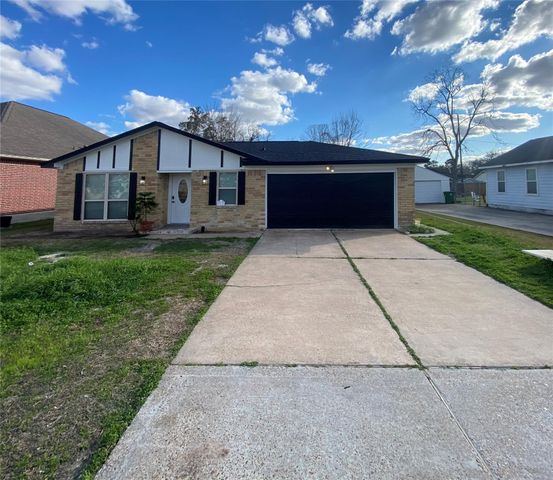 8212 Tavenor Lane, Houston, TX 77075