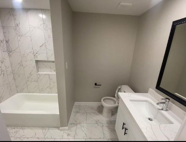 8212 Tavenor Lane, Houston, TX 77075