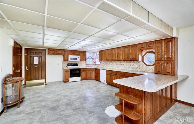2601 N State Highway 47, Warrenton, MO 63383