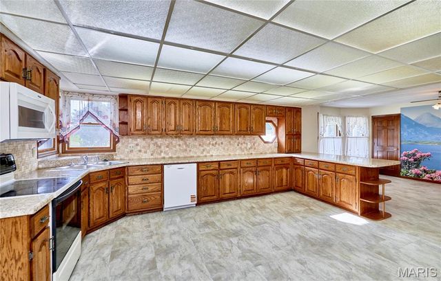 2601 N State Highway 47, Warrenton, MO 63383