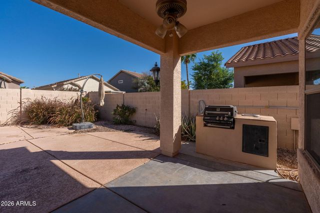 15224 W DESERT HILLS Drive, Surprise, AZ 85379