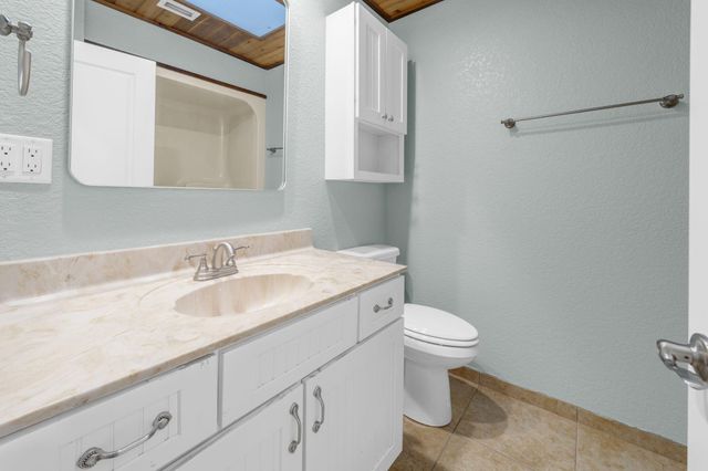 845 N Lakeside Drive, Destin, FL 32541