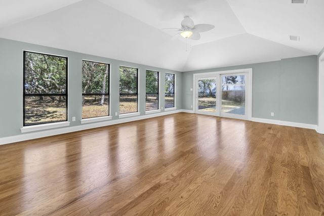 845 N Lakeside Drive, Destin, FL 32541