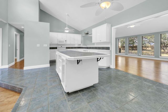 845 N Lakeside Drive, Destin, FL 32541