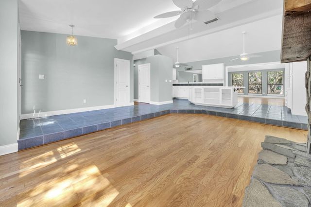 845 N Lakeside Drive, Destin, FL 32541