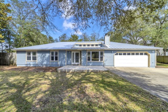 845 N Lakeside Drive, Destin, FL 32541