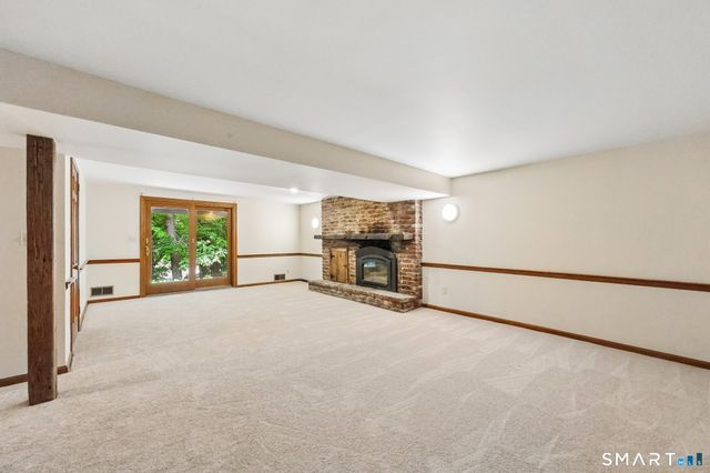 439 Brewster Road, Bristol, CT 06010