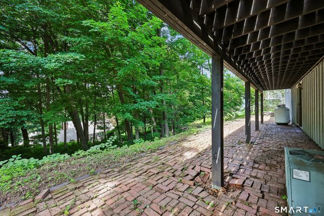 439 Brewster Road, Bristol, CT 06010