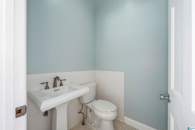 99 NORA LANE, Sylacauga, AL 35151