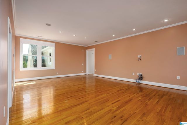 99 NORA LANE, Sylacauga, AL 35151