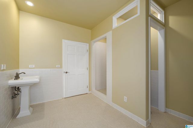 99 NORA LANE, Sylacauga, AL 35151