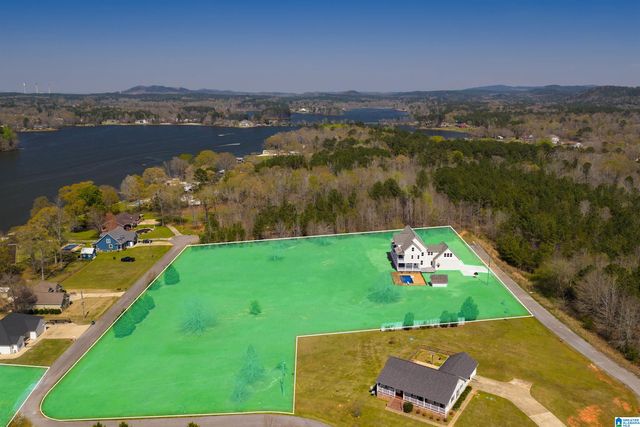 99 NORA LANE, Sylacauga, AL 35151