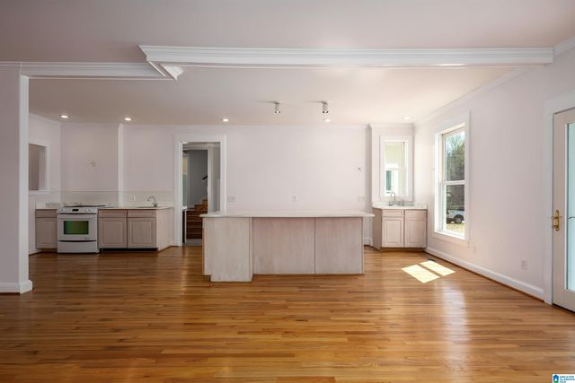 99 NORA LANE, Sylacauga, AL 35151