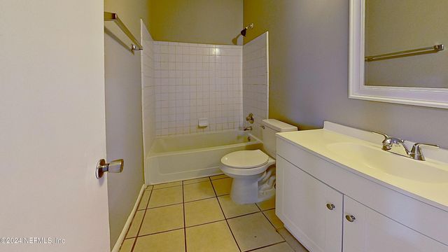 1293 MONTECELLO Drive B, Orange Park, FL 32065