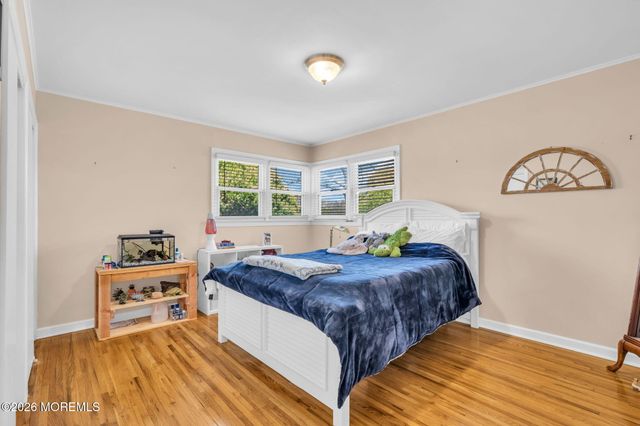 6 Hilltop Road, West Long Branch, NJ 07764