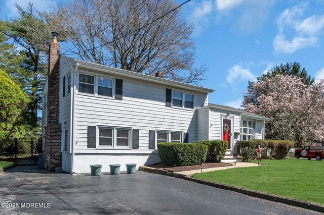 6 Hilltop Road, West Long Branch, NJ 07764