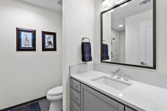 1212 Laurel St Apt 1510, Nashville, TN 37203
