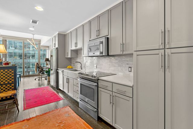 1212 Laurel St Apt 1510, Nashville, TN 37203