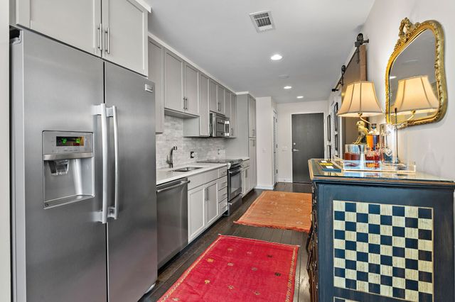 1212 Laurel St Apt 1510, Nashville, TN 37203