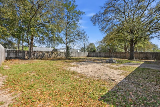 4719 Connor Drive, Crestview, FL 32539