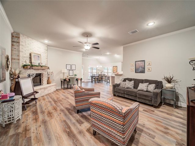 709 Nolan Drive, Sherman, TX 75092