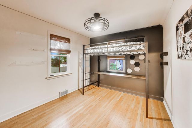 11000 S TRUMBULL Avenue, Chicago, IL 60655