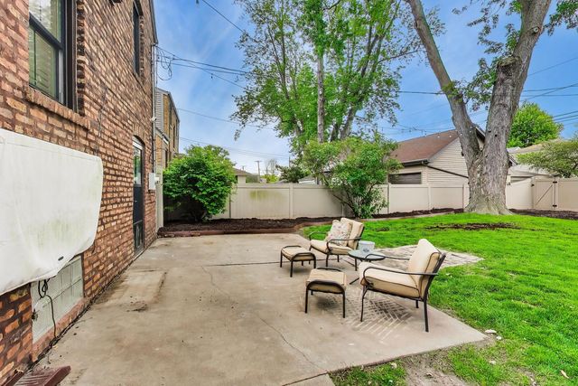 11000 S TRUMBULL Avenue, Chicago, IL 60655