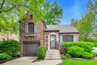 11000 S TRUMBULL Avenue, Chicago, IL 60655