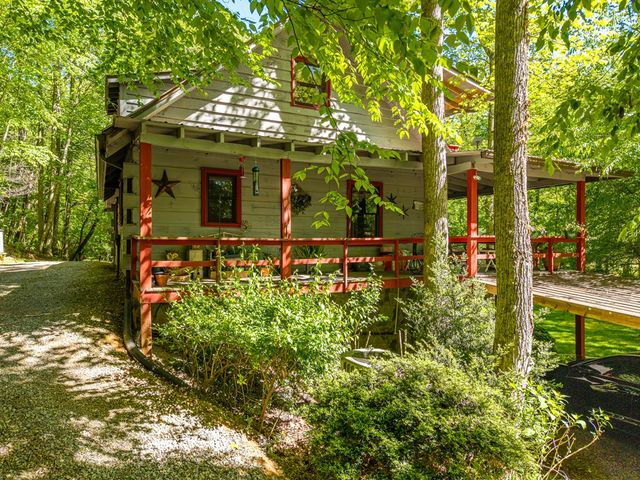 86 Tipton Court, Cherry Log, GA 30522