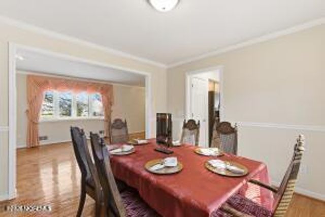 6 Katie Court, Lakewood, NJ 08701