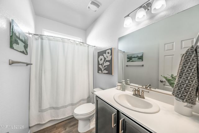 6443 June Bug Court, Sparks, NV 89436