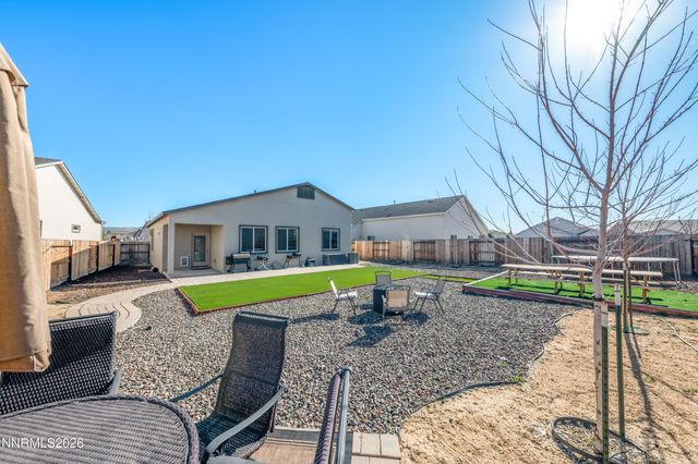 6443 June Bug Court, Sparks, NV 89436
