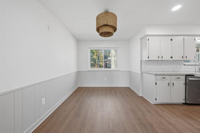 5002 Cedar Creek Drive, Dickinson, TX 77539