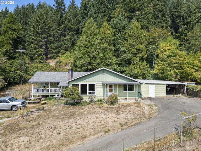 500 E B Ave, Drain, OR 97435