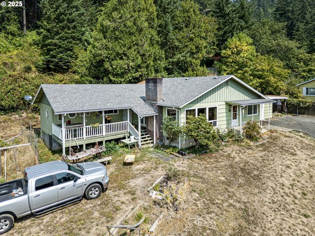 500 E B Ave, Drain, OR 97435