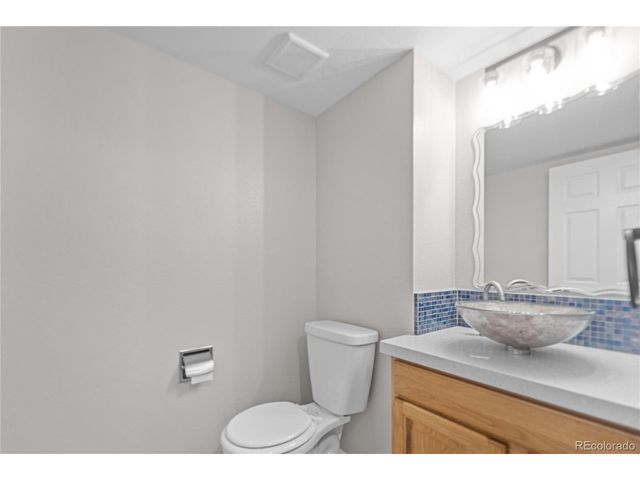 11560 Community Center Dr 78, Northglenn, CO 80233