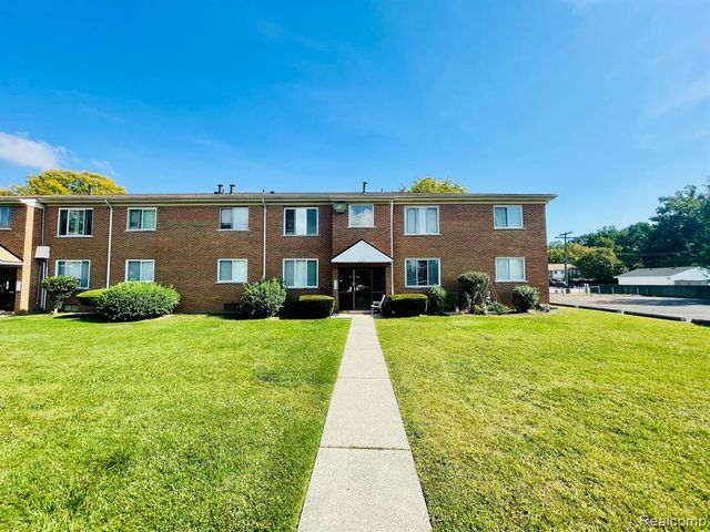 31801 Kelly Road 24, Fraser, MI 48026