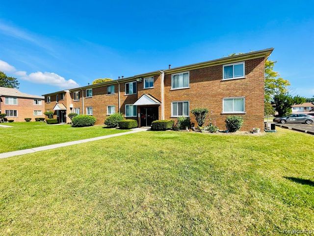 31801 Kelly Road 24, Fraser, MI 48026