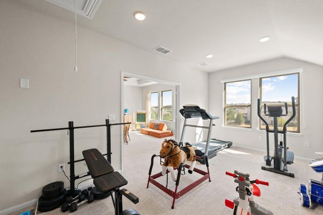 499 Anfield CIR, Austin, TX 78738