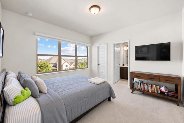499 Anfield CIR, Austin, TX 78738