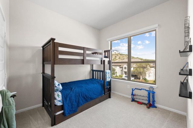 499 Anfield CIR, Austin, TX 78738