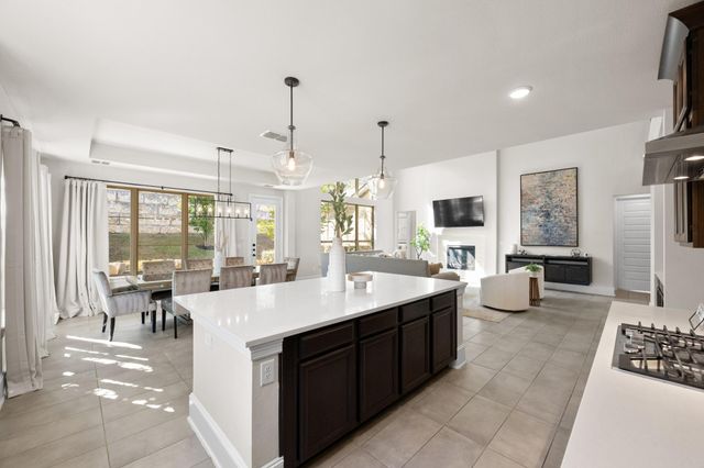499 Anfield CIR, Austin, TX 78738