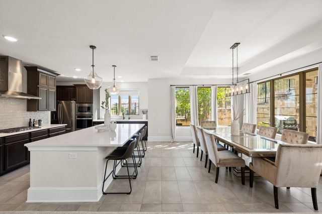 499 Anfield CIR, Austin, TX 78738