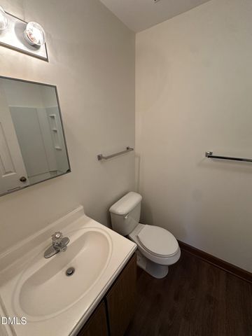 3535 Ivy Commons Drive 201, Raleigh, NC 27606