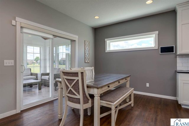 1824 Raymond Drive, North Mankato, MN 56003