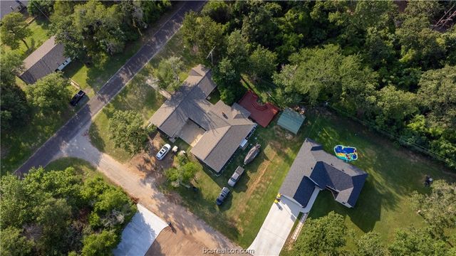 334 Fountain Lane, Hilltop Lakes, TX 77871
