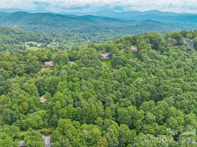 1.54 Acres Breezeway Drive, Asheville, NC 28803