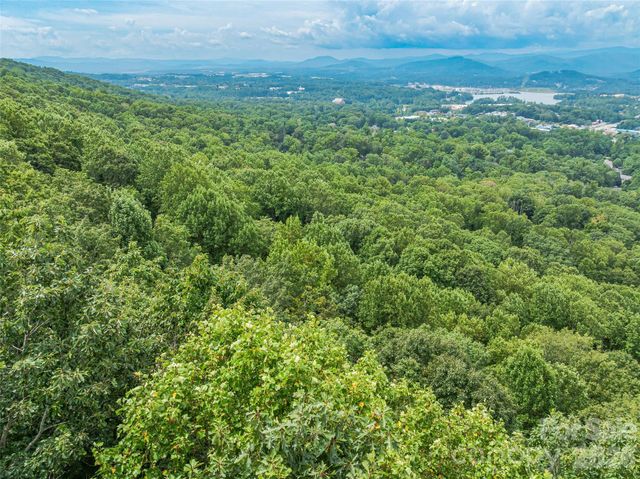 1.54 Acres Breezeway Drive, Asheville, NC 28803