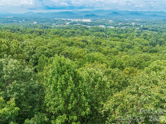 1.54 Acres Breezeway Drive, Asheville, NC 28803
